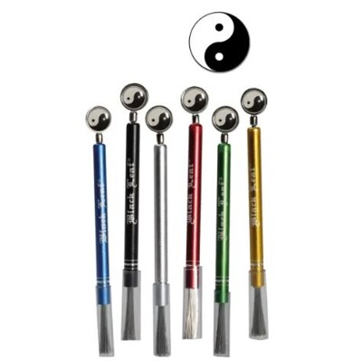 Black Leaf Cleaner Tool YinYang
